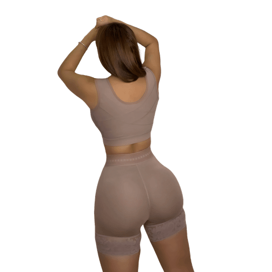 TOUCH SHORT